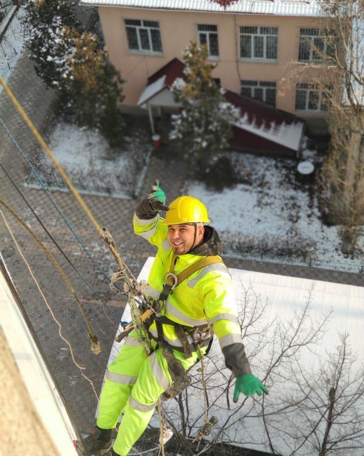 Мы на задаче — зимние высотные работы